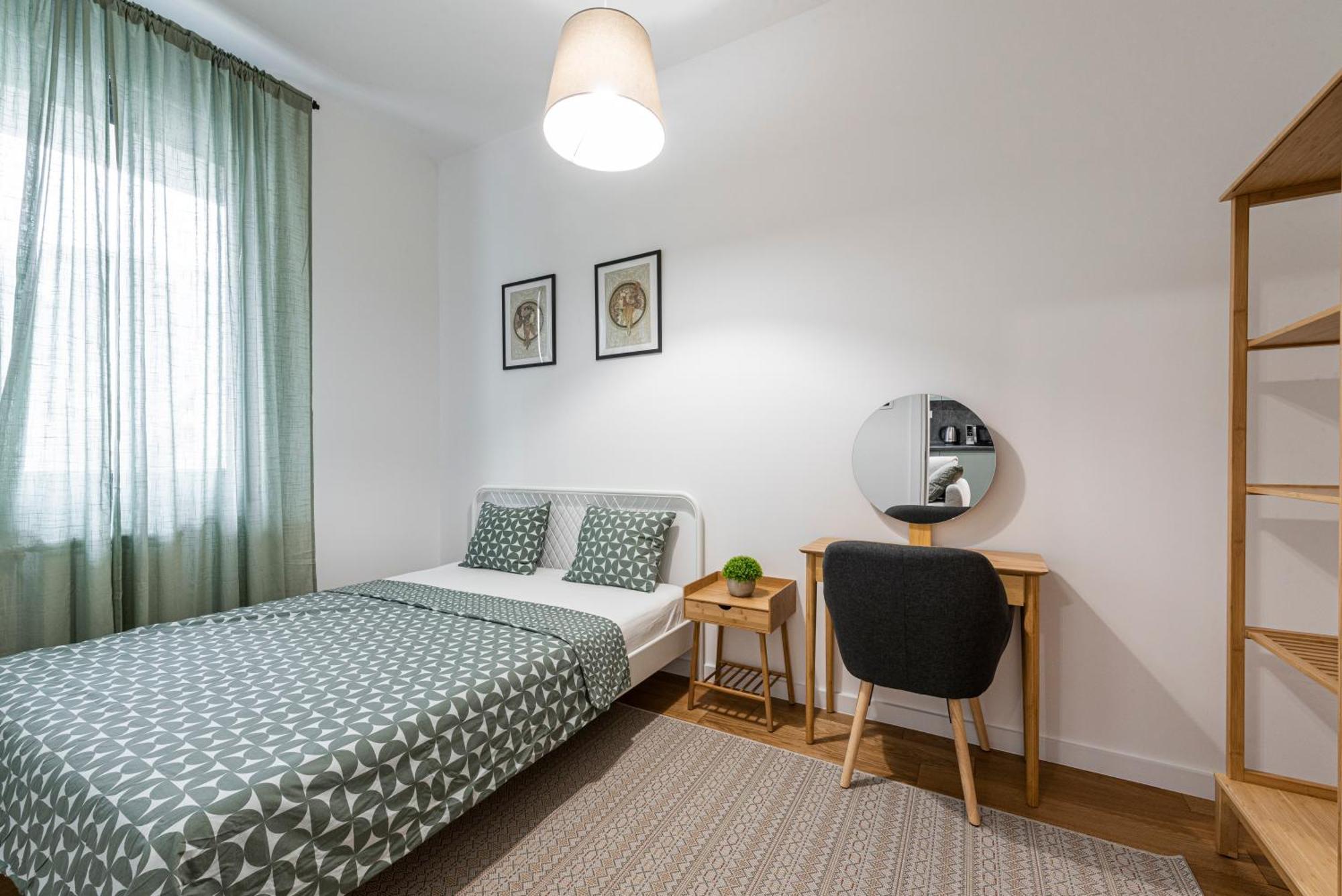 Vertigo One Bedroom Apartment - Free Private Parking-Fast Wi-Fi โนวีซาด ภายนอก รูปภาพ